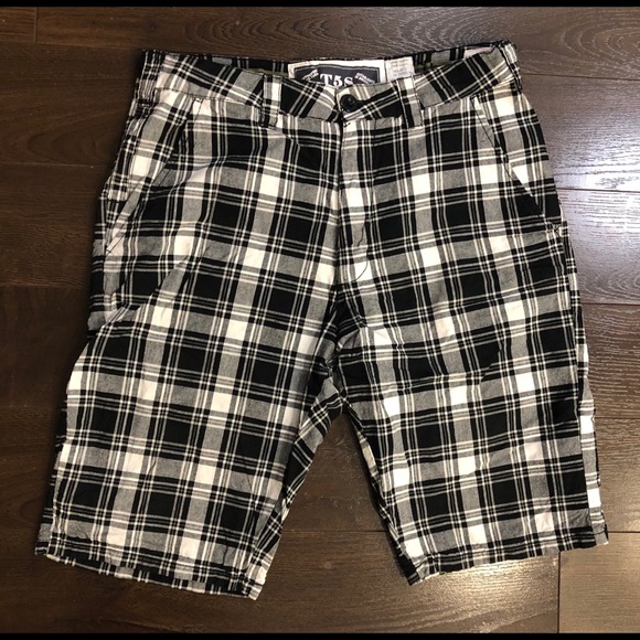 Triple Five Soul - T5S Checkered Shorts 32W EUC - Picture 1 of 4